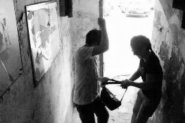 正宁讨债公司如何把握上门催款的时机